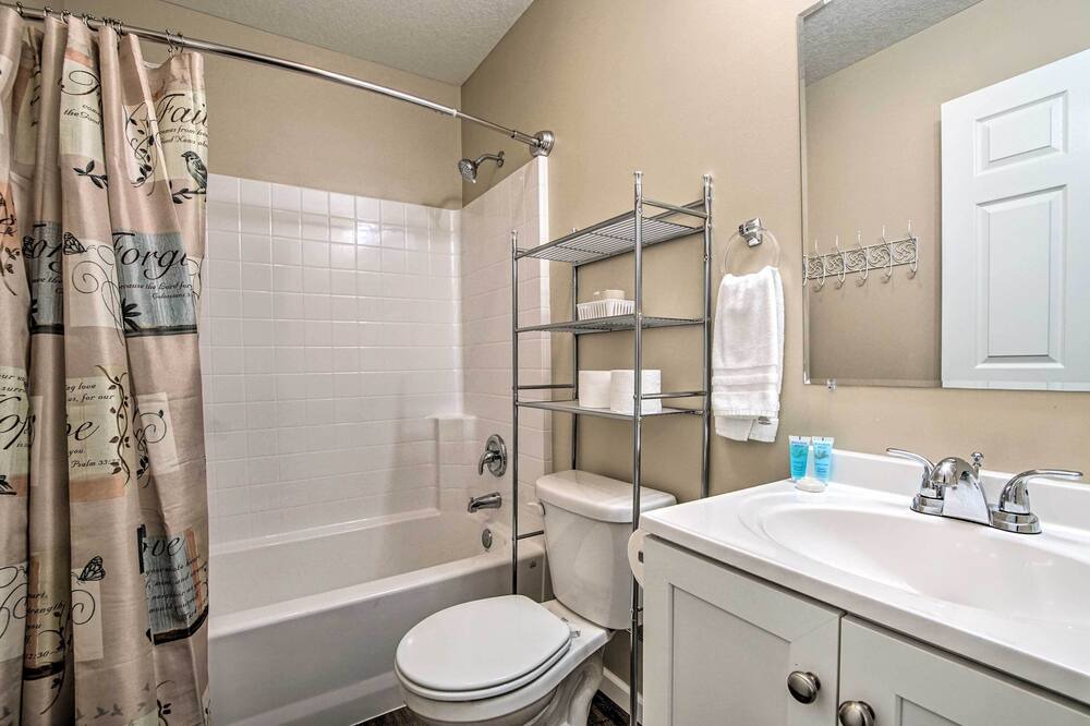 Photo of Bathroom in Emporia