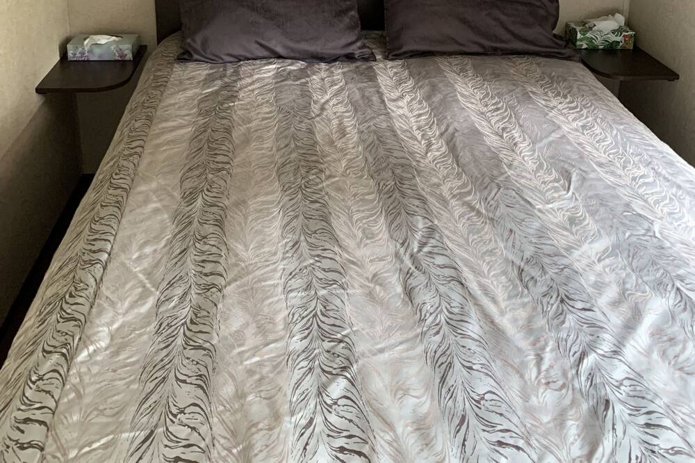 Photo of Bedroom in Pointe aux Roches