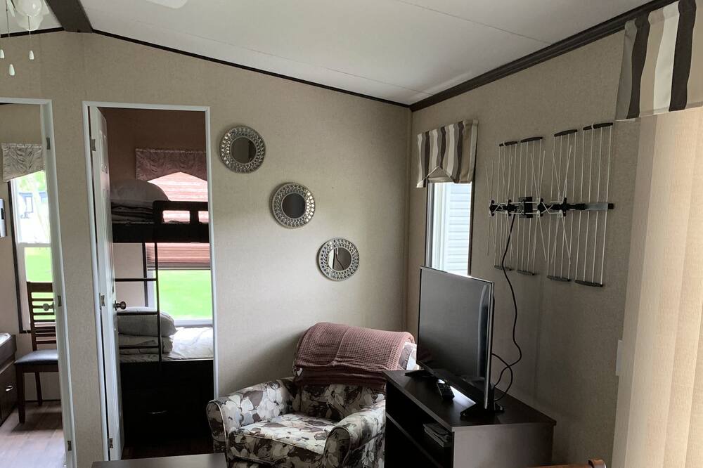 Photo of Bedroom in Pointe aux Roches