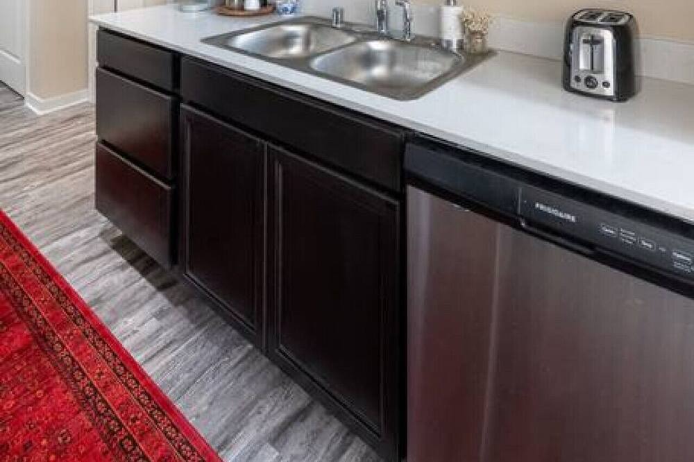 Photo of Others in Fifth Ward