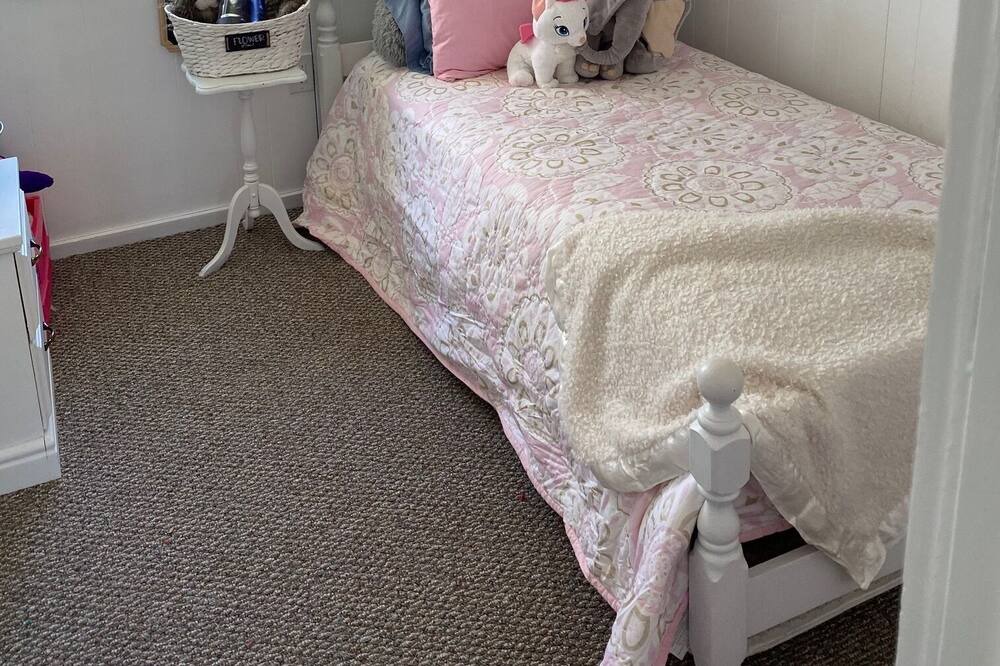 Photo of Bedroom in Livonia