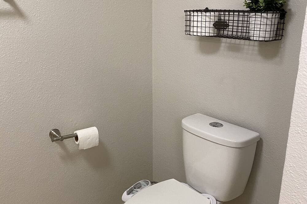 Photo of Bathroom in Grapevine