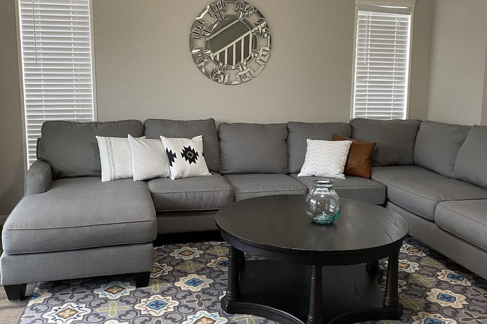 Photo of Bedroom in Grapevine