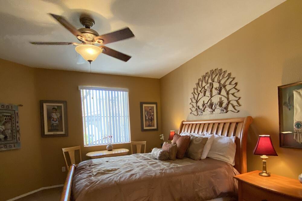 Photo of Bedroom in Parkwood Ranch