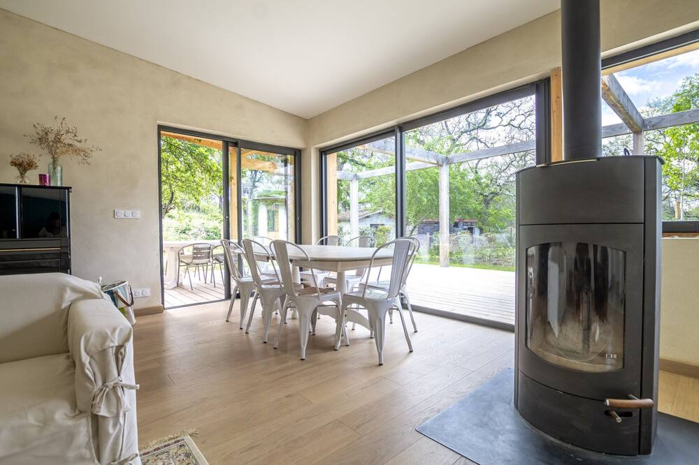 Photo of Livingroom in Brouzet-les-Quissac