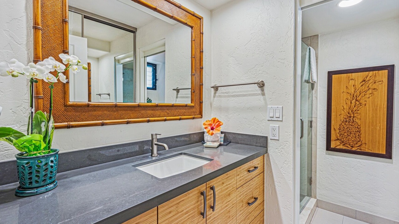 Photo of Bathroom in Honokowai