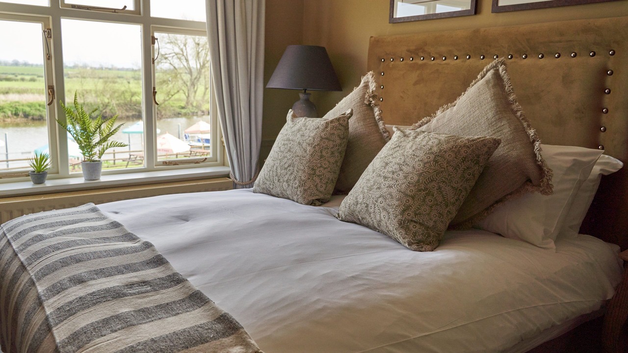 Photo of Bedroom in Twyning