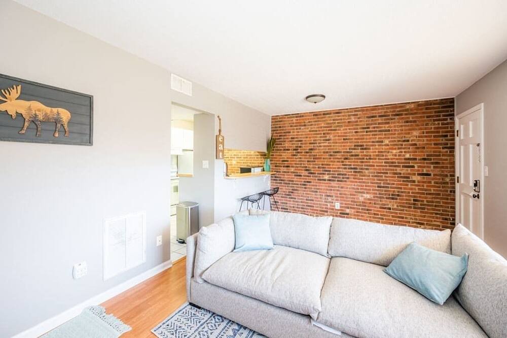 Photo of Bedroom in Downtown