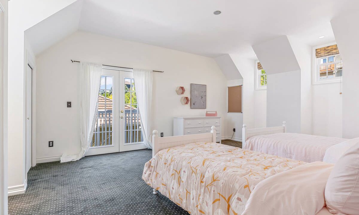 Photo of Others in Northwest Portland