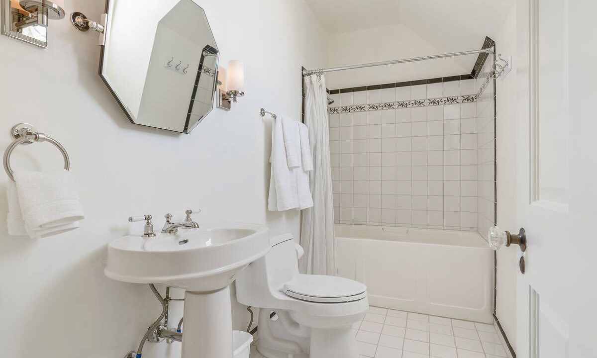 Photo of Others in Northwest Portland