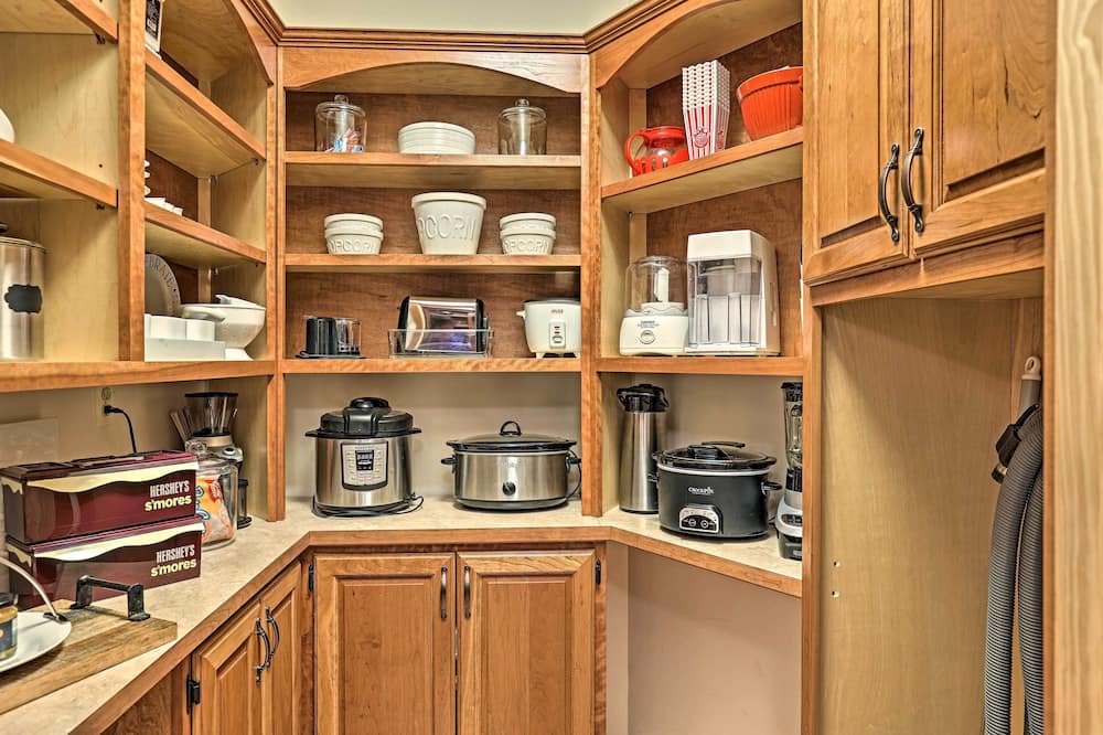 Photo of Others in Rushville