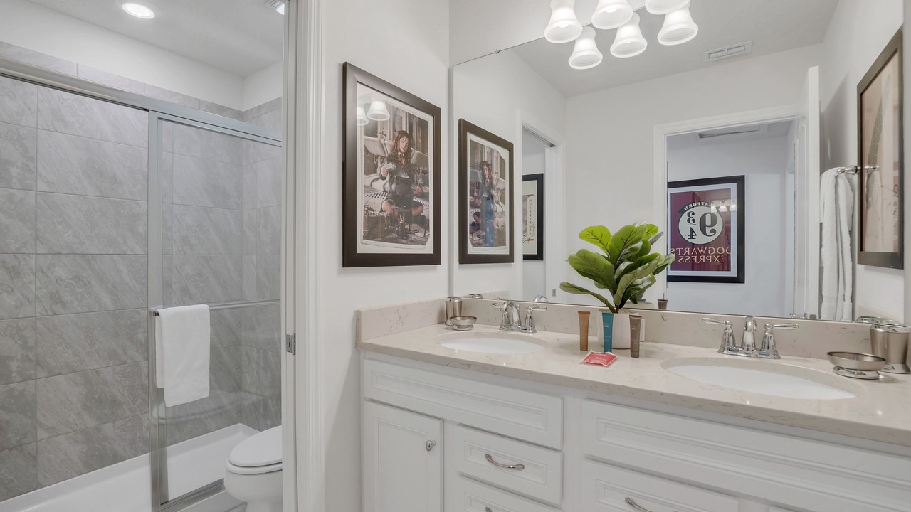 Photo of Bathroom in Loughman