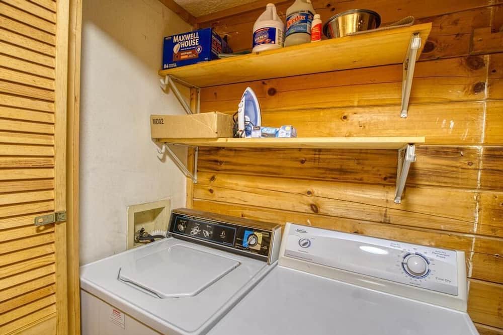Photo of Kitchen in Pine Mountain Valley