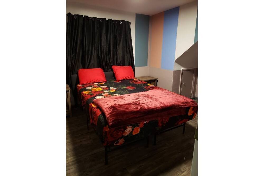 Photo of Bedroom in Niagara Falls