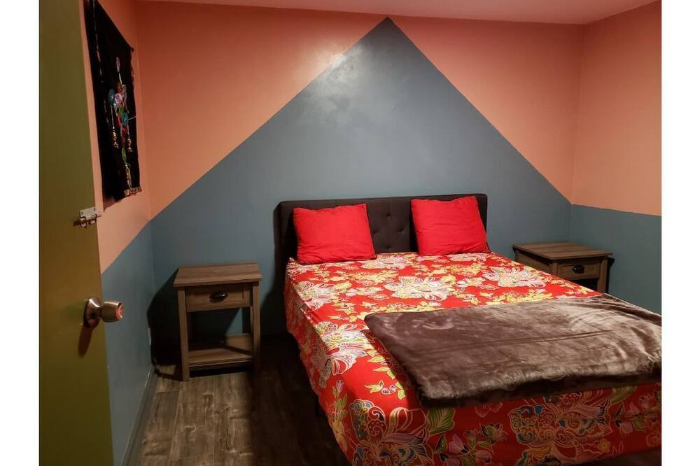 Photo of Bedroom in Niagara Falls