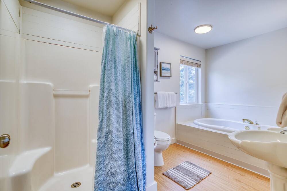 Photo of Bathroom in Pacific City