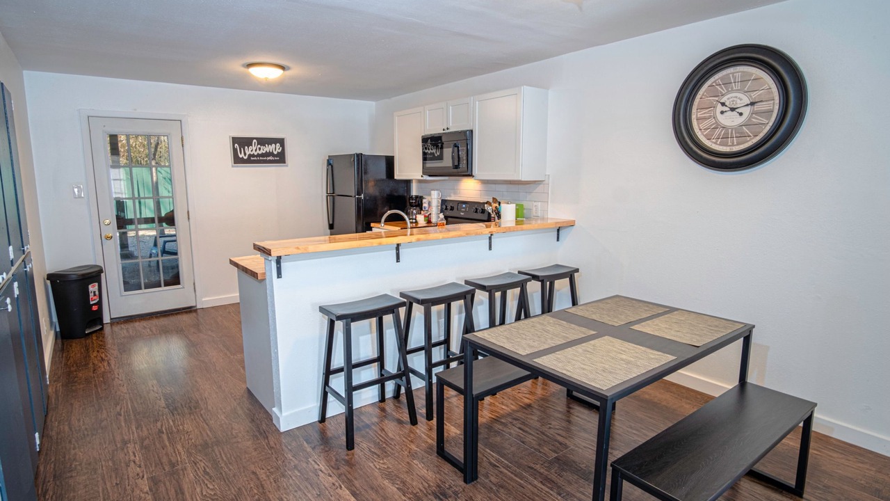 Photo of Kitchen in Midtown