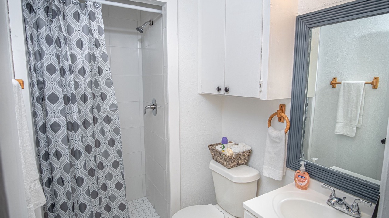 Photo of Bathroom in Midtown
