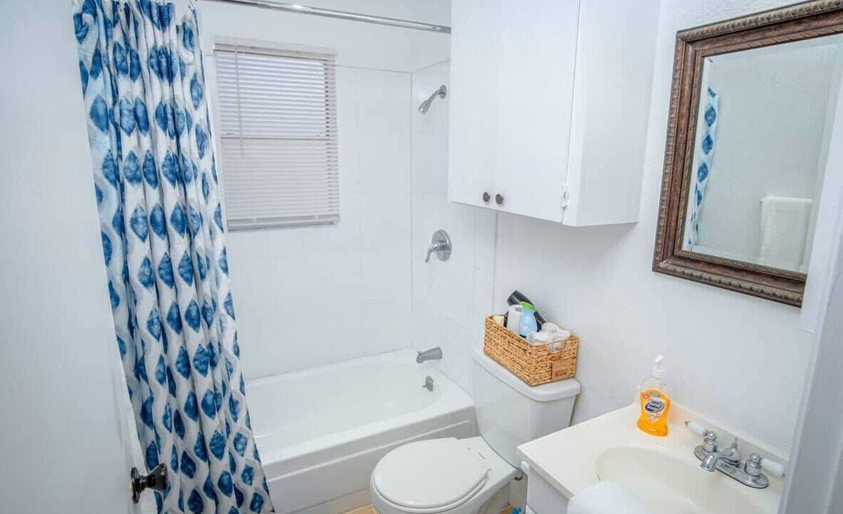 Photo of Bathroom in Midtown