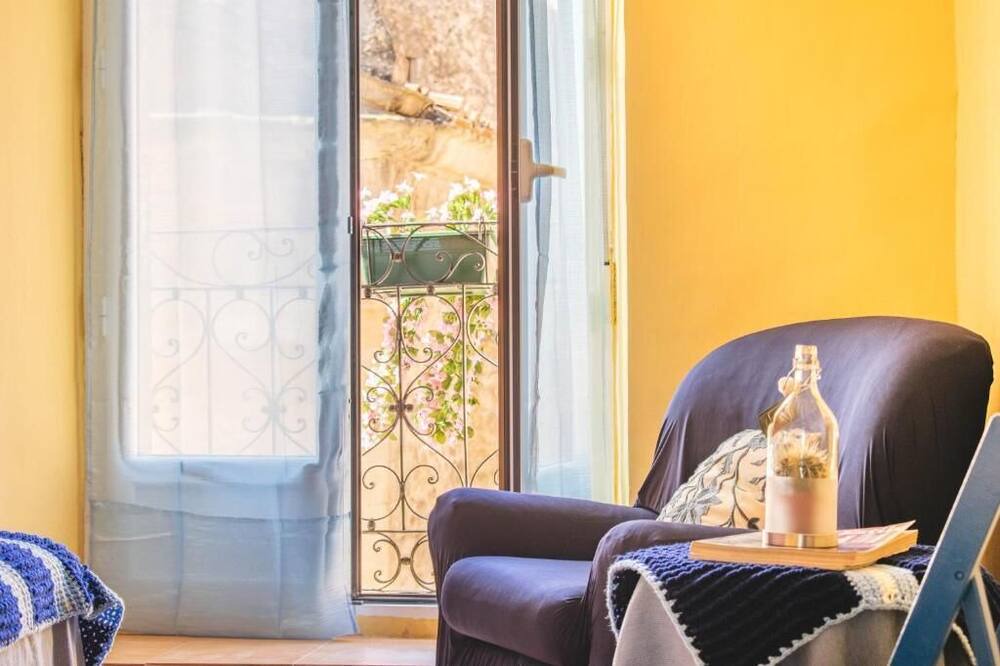 Photo of Bedroom in Aras