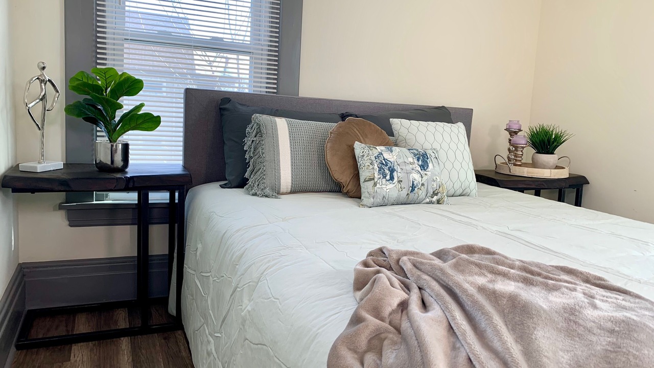 Photo of Bedroom in Niagara Falls
