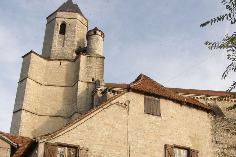 Photo of Outdoor in Martel