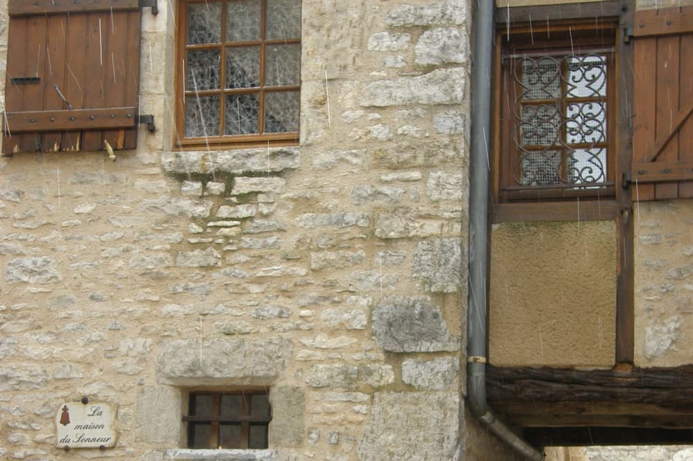 Photo of Outdoor in Martel