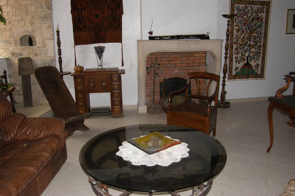 Photo of Livingroom in Martel