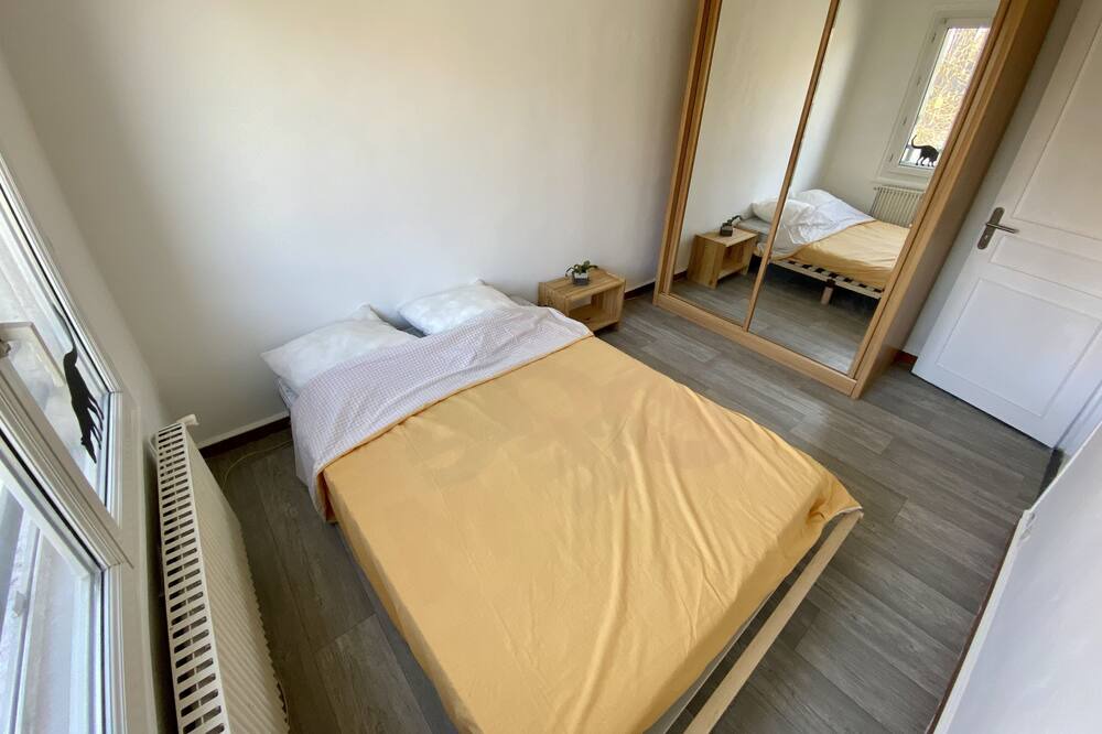 Photo of Others in L'Ile-Saint-Denis