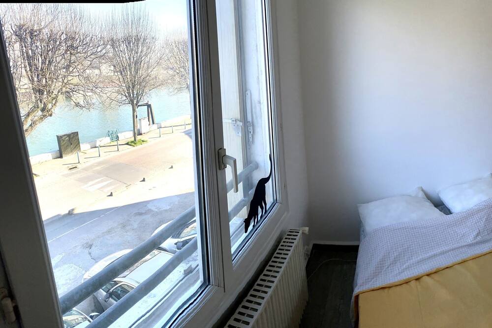 Photo of Others in L'Ile-Saint-Denis