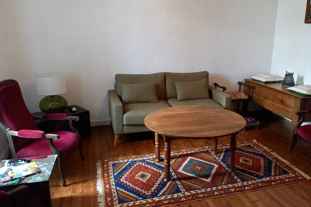 Photo of Livingroom in Reaumur