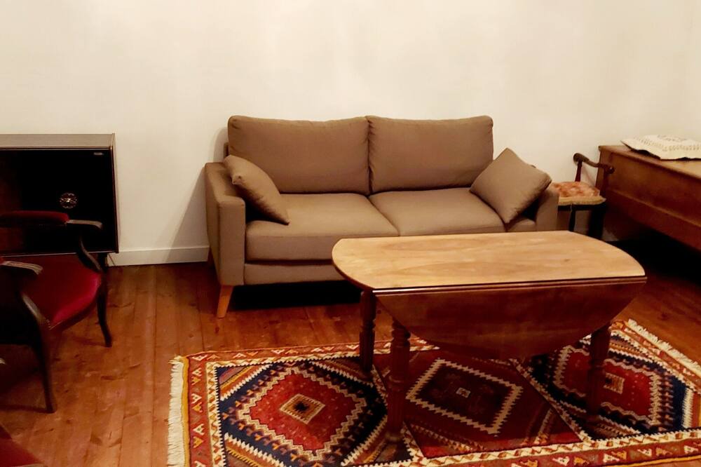 Photo of Livingroom in Reaumur