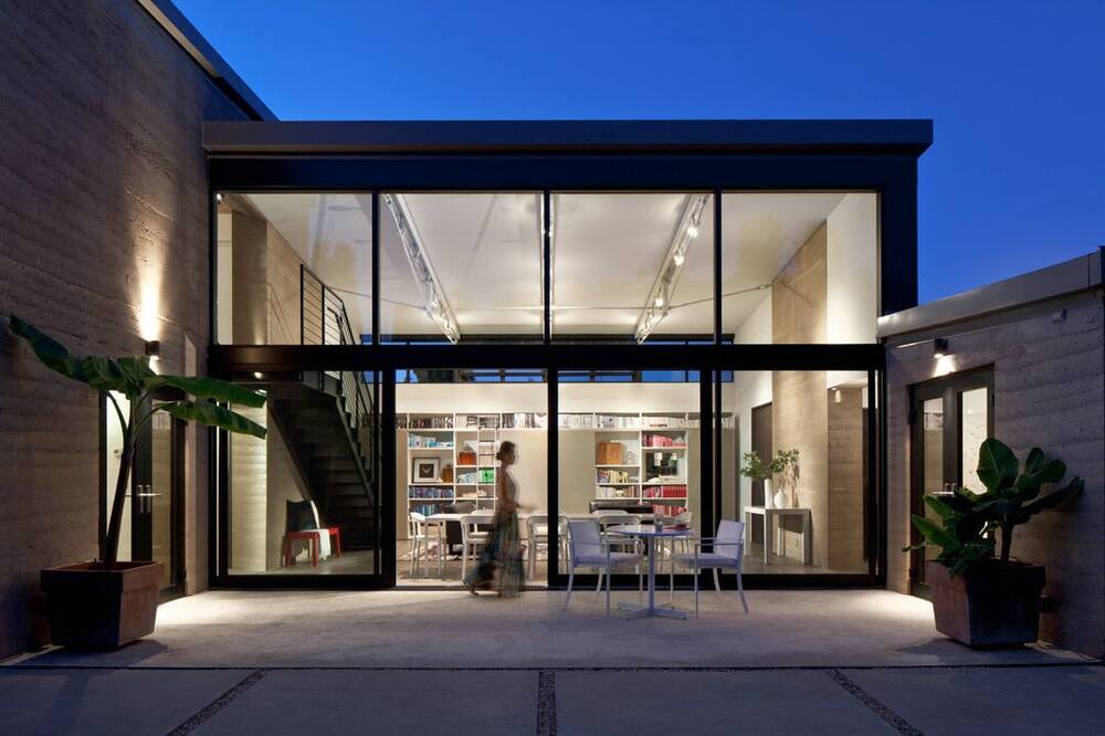 Photo of Outdoor in Shoreline West