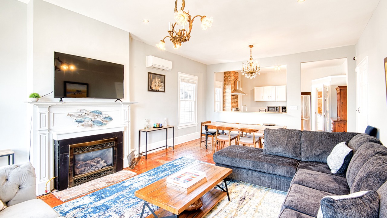 Photo of Others in Hudson