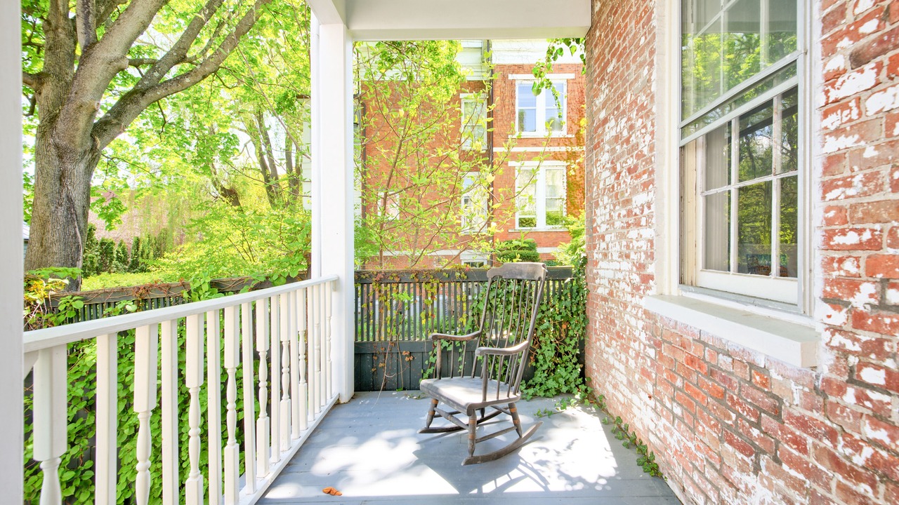 Photo of Patio Balcony in Hudson