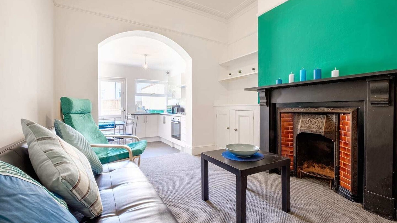 Photo of Others in Staple Hill