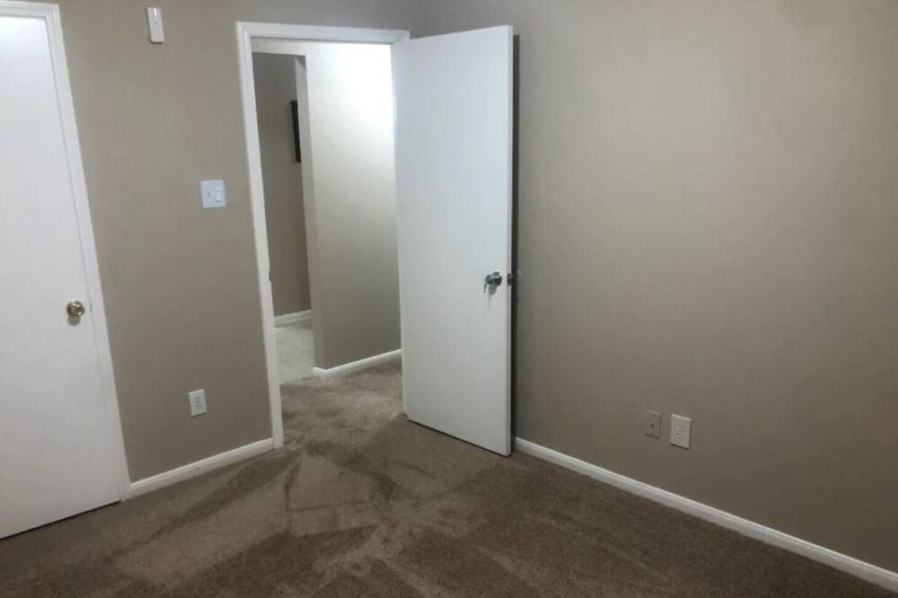 Photo of Bedroom in Mission Bend