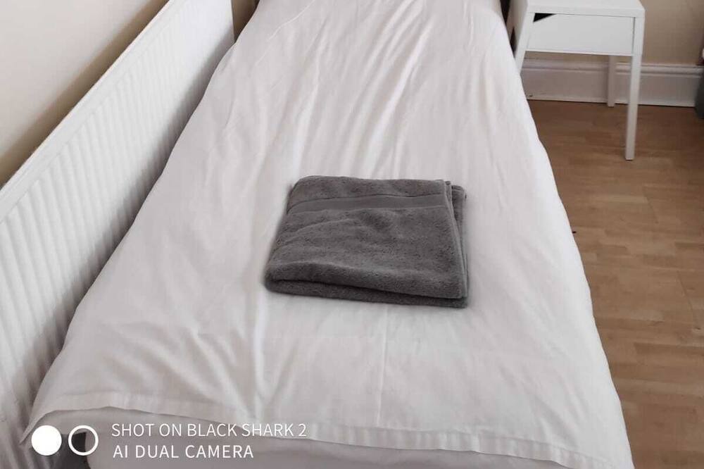 Photo of Bedroom in Goole