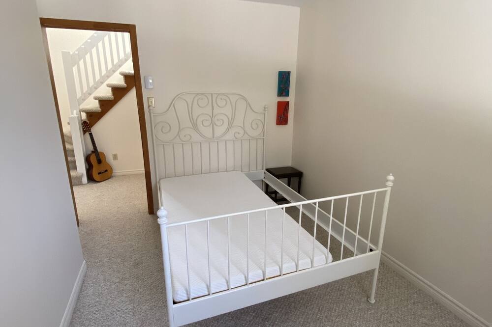 Photo of Bedroom in Sainte-Agathe-des-Monts