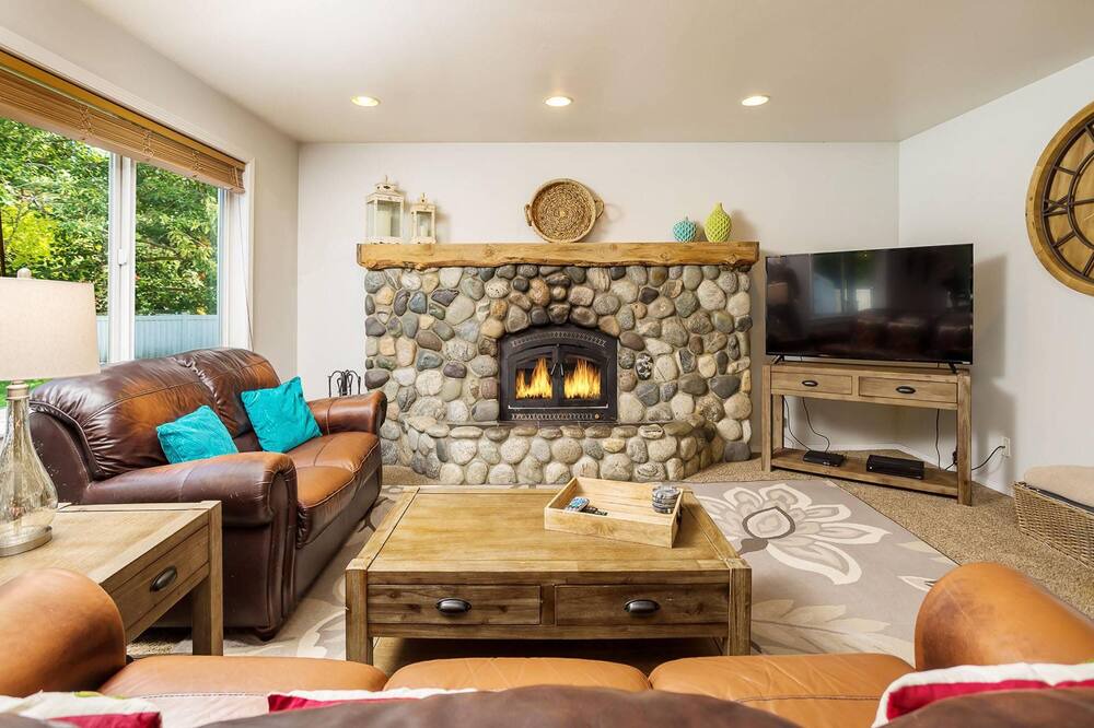 Photo of Livingroom in Leavenworth
