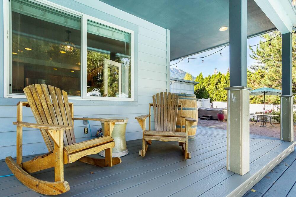 Photo of Patio Balcony in Leavenworth