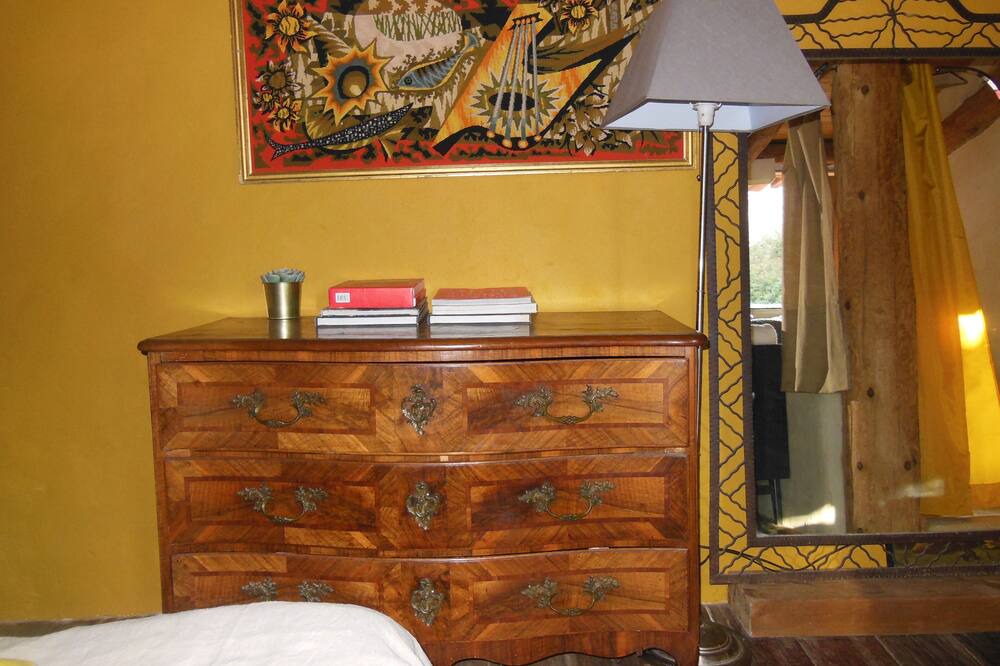 Photo of Bedroom in Villeseque-des-Corbieres