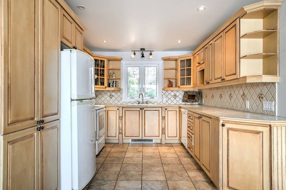 Photo of Kitchen in Lac-des-Plages