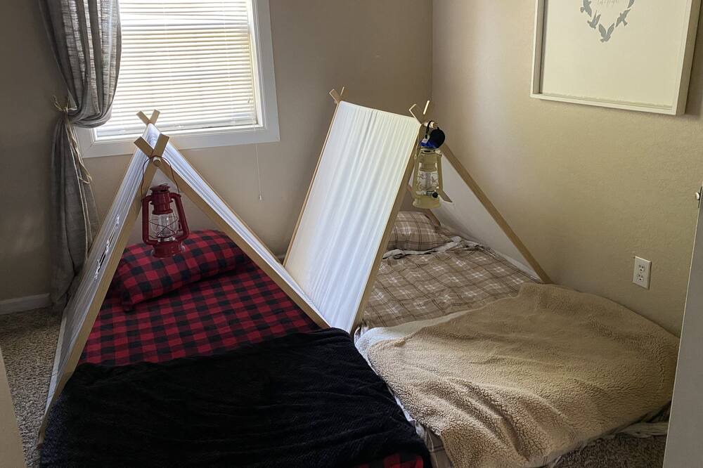 Photo of Bedroom in Checotah
