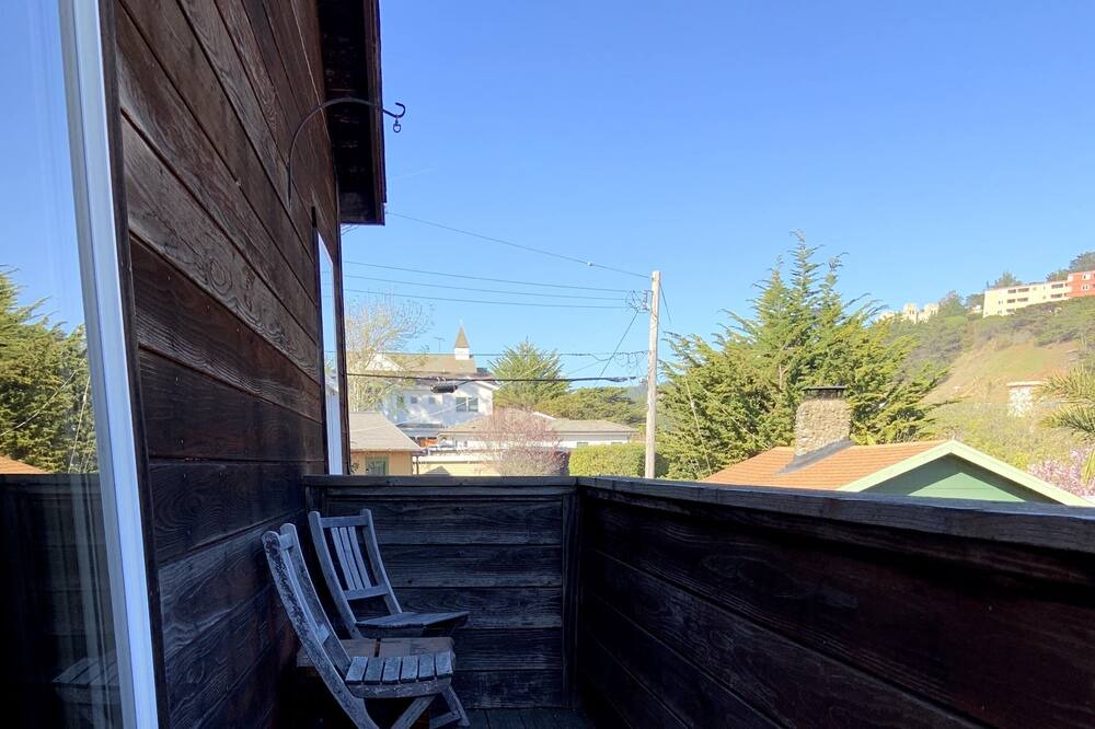 Photo of Patio Balcony in Sharp Park