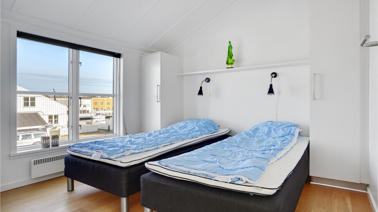 Photo of Others in Øer Strand