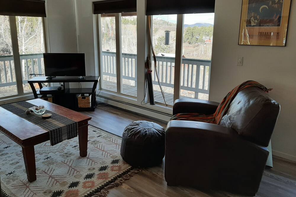 Photo of Livingroom in Elk Meadows