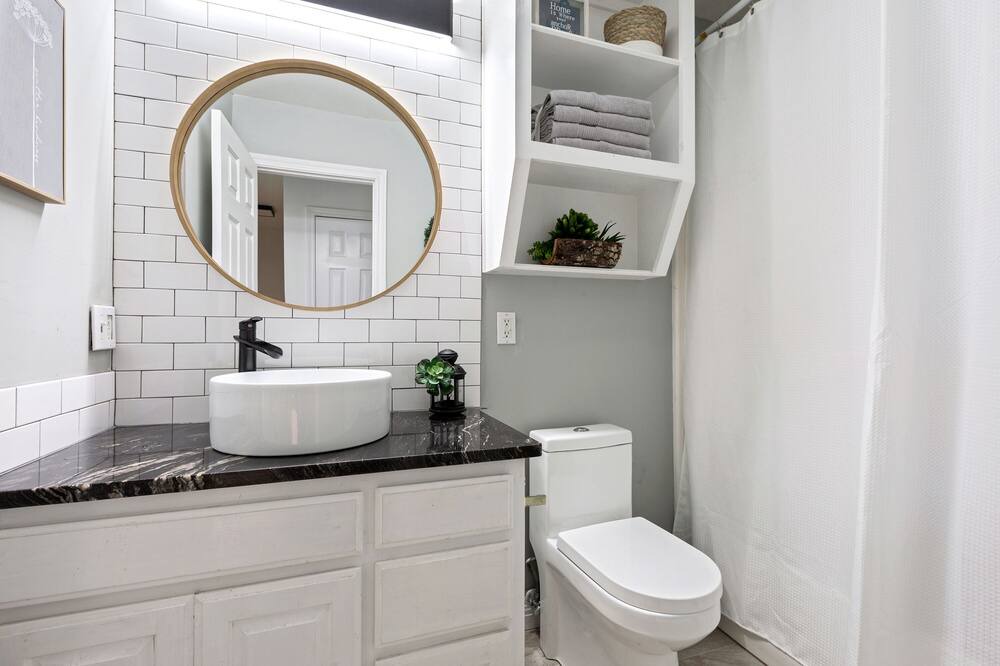 Photo of Bathroom in Lorena