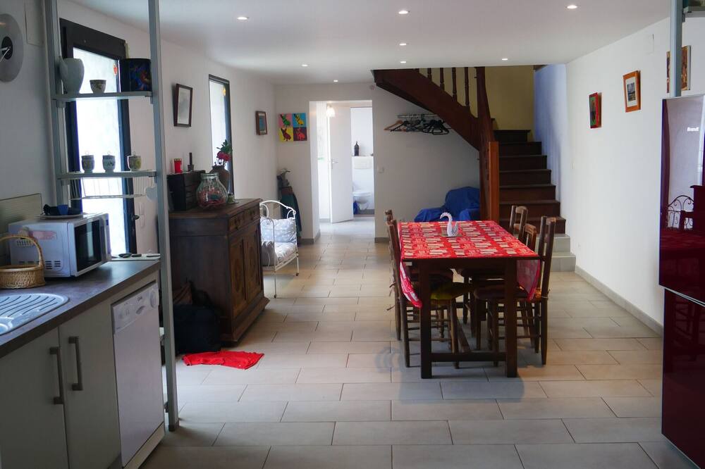 Photo of Kitchen in Bazoches-les-Gallerandes