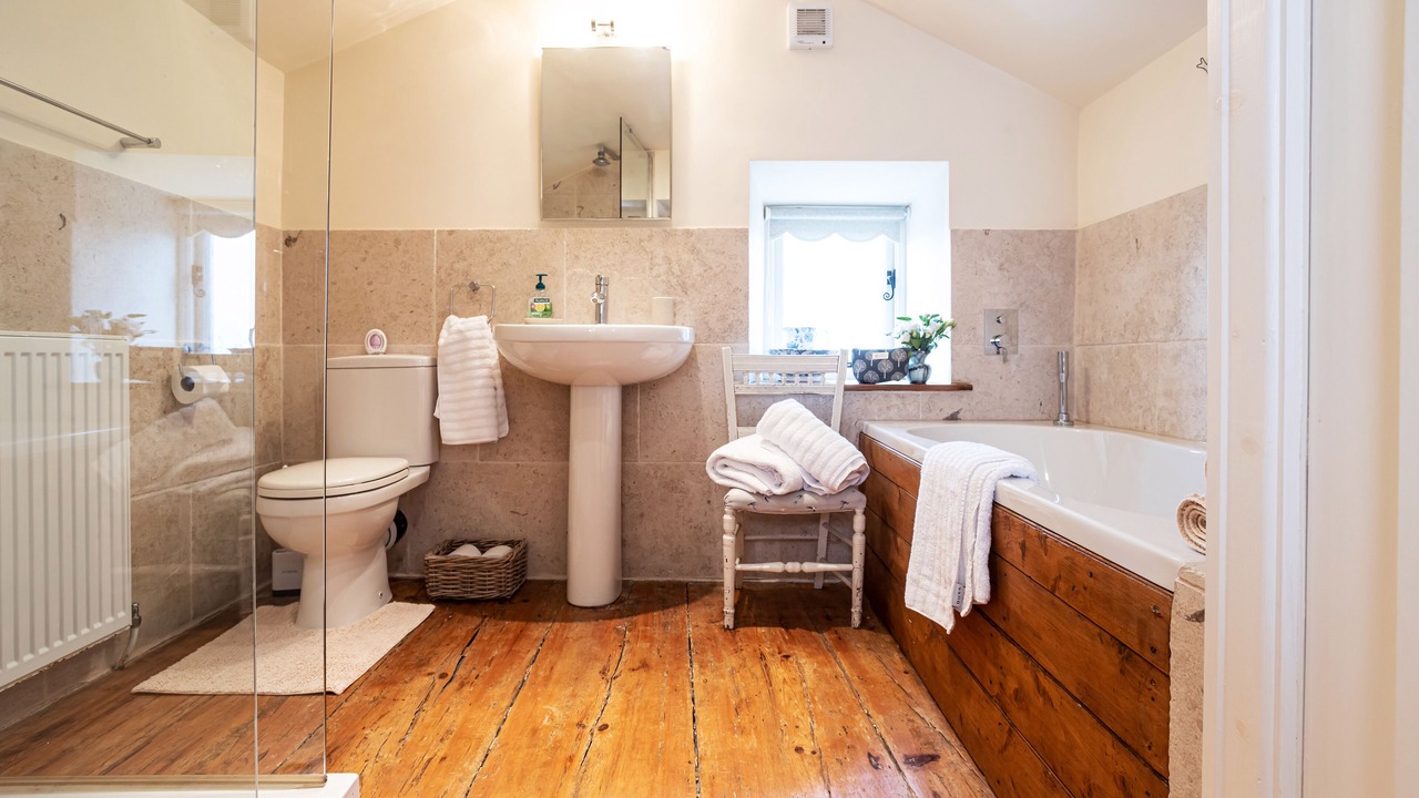 Photo of Bathroom in Ingleton